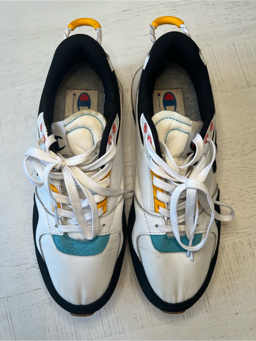 Champion Retro Sneakers - Picture 5 of 8